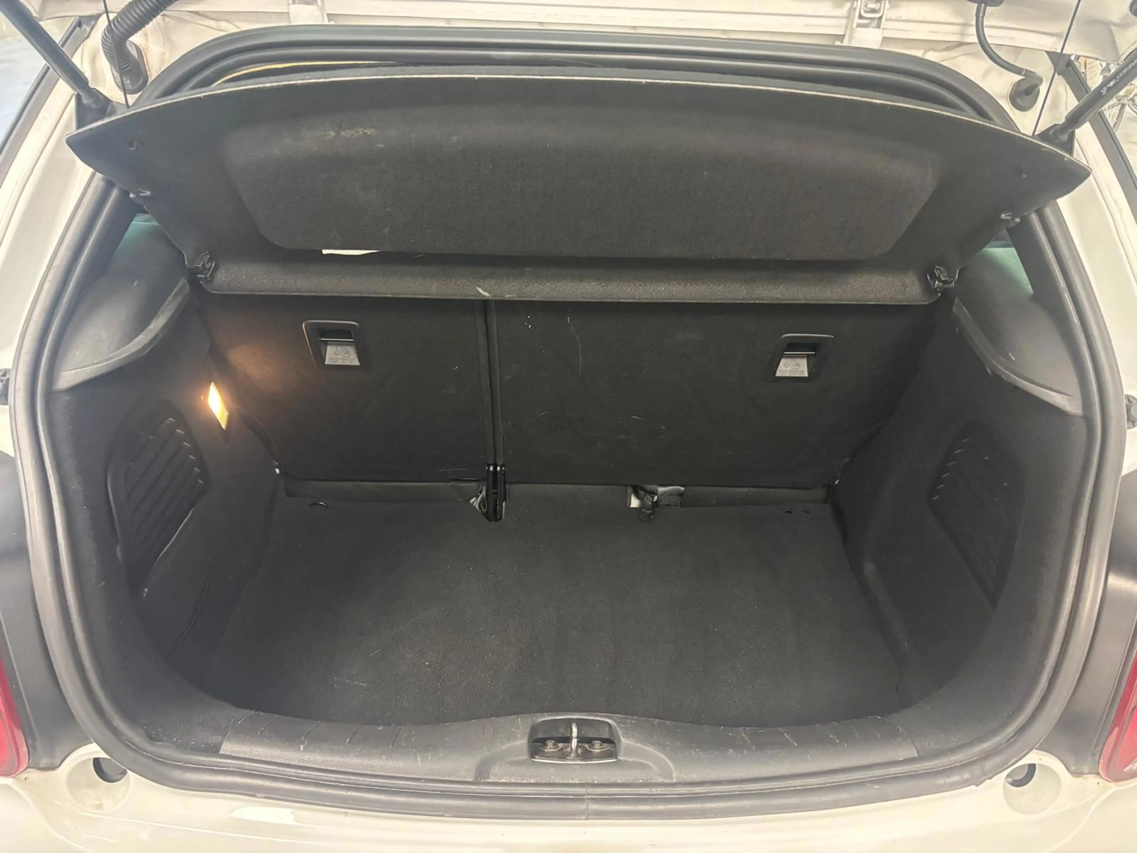 DS Automobiles DS 3 1.2 PureTech So Chic — photo 12