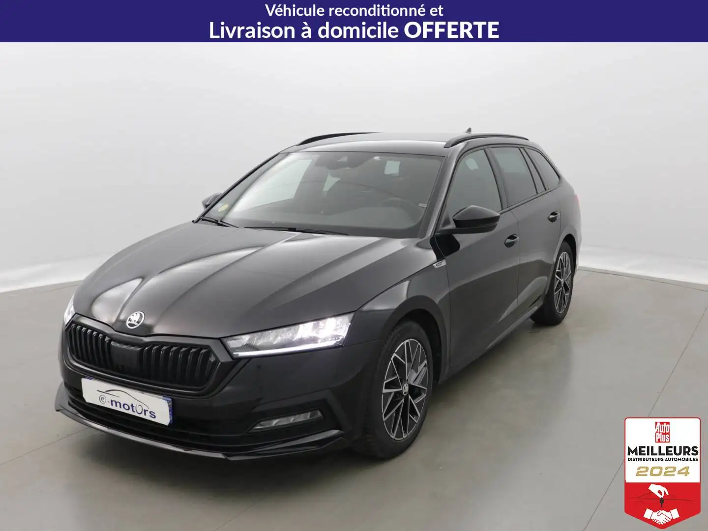 Skoda Octavia 2.0 TDI 116 DSG7 Sportline + Attelage Чёрный - 1