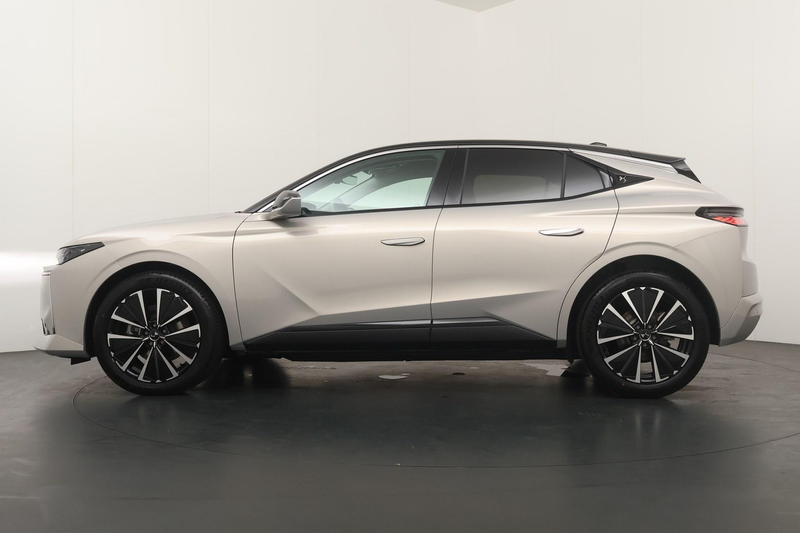 DS Automobiles DS 4 No E-Tense Pallas Comfort Tech Pack 58.3 kWh | War — photo 10