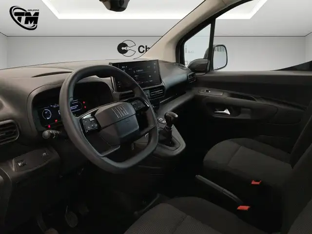 Fiat Doblo view 11