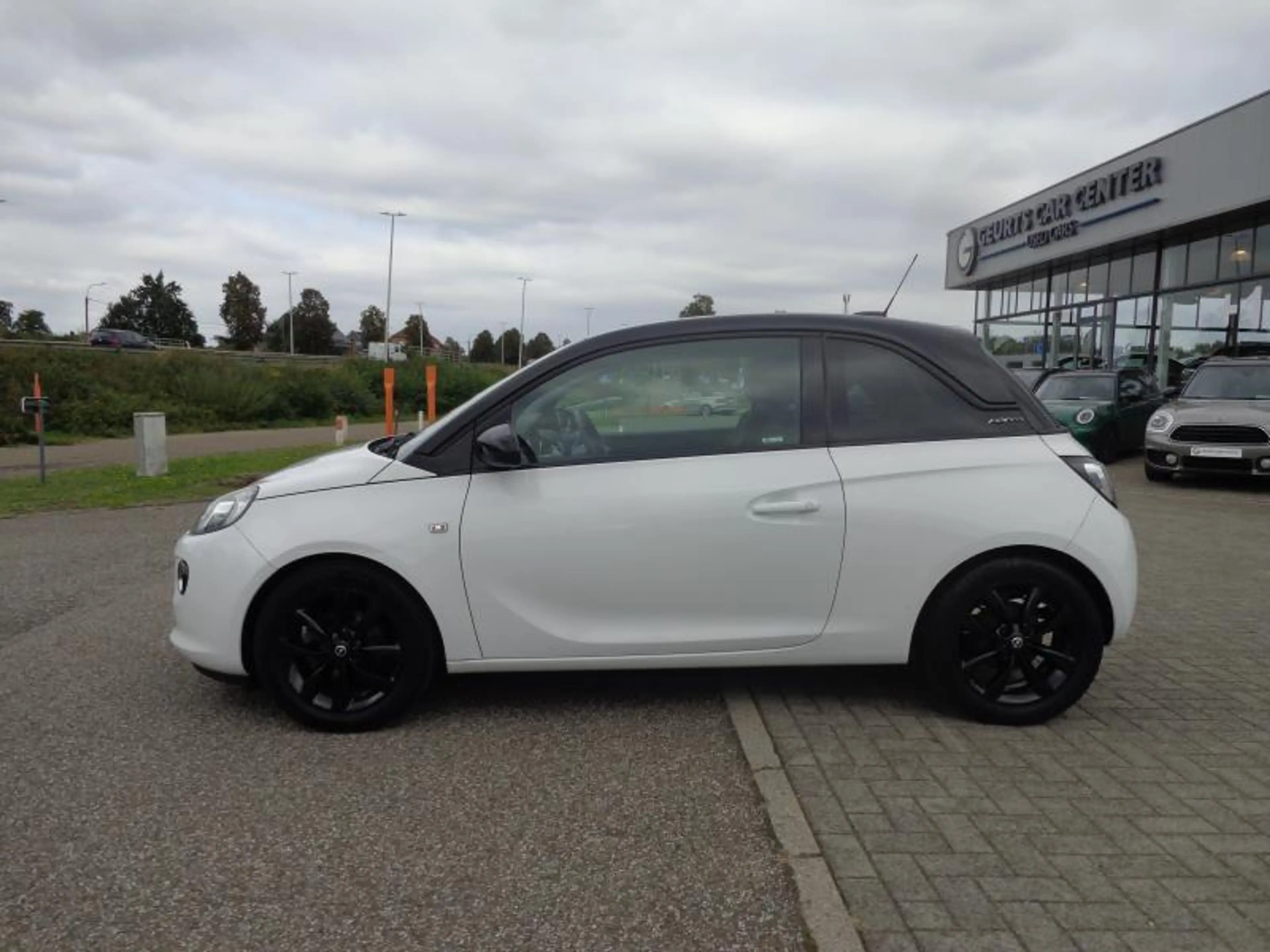 Opel Adam Jam — photo 4