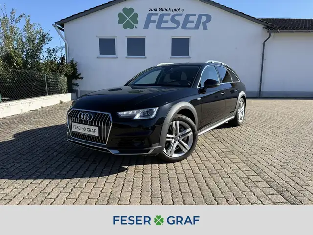 Audi A4 Allroad 45TFSI qu. S tr. eHECK NAVI PANO PDC