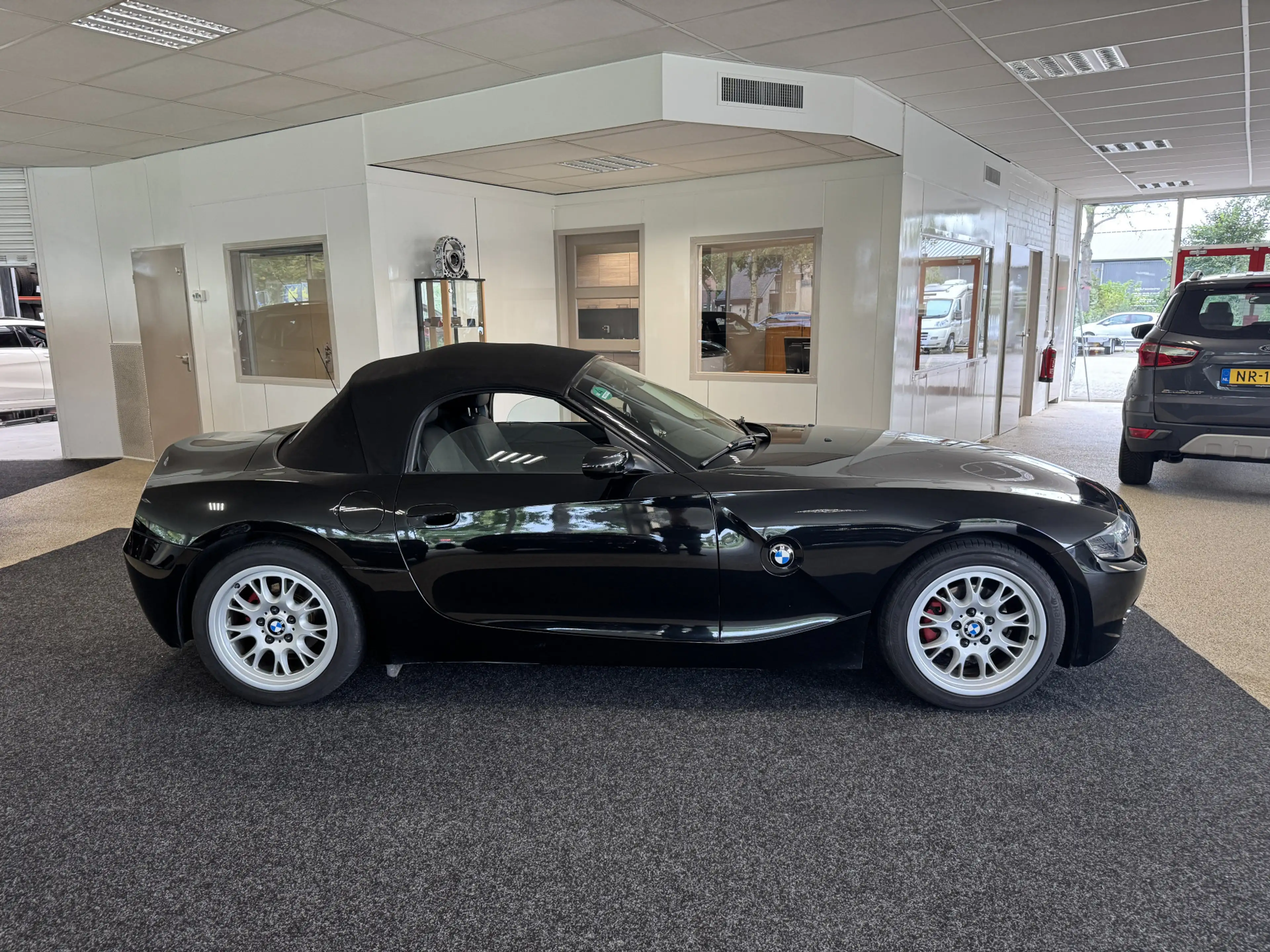 BMW Z4 Roadster 2.2i heerlijke zes cilinder voor nog jare — photo 5