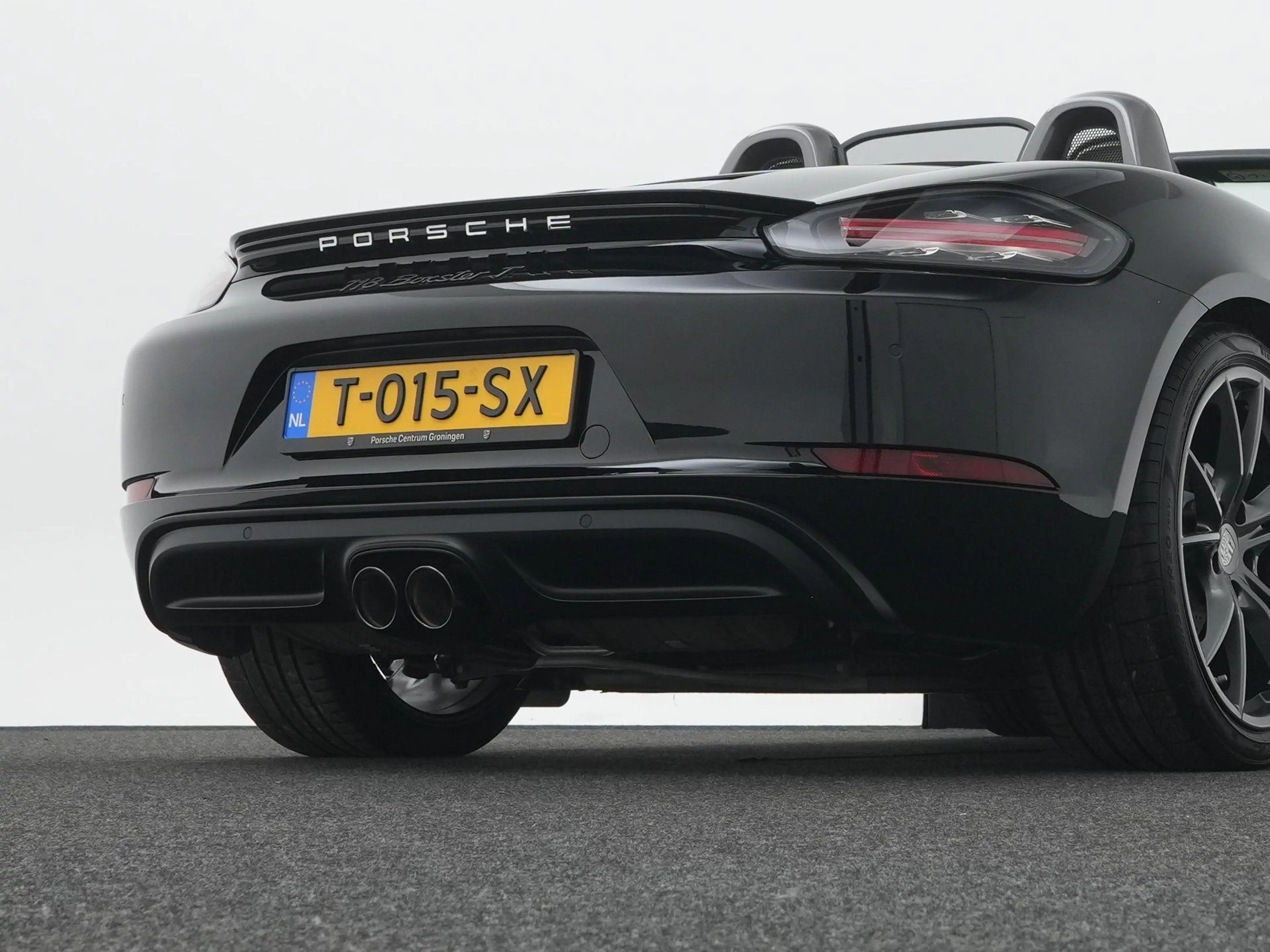 Porsche 718 Boxster T — photo 10