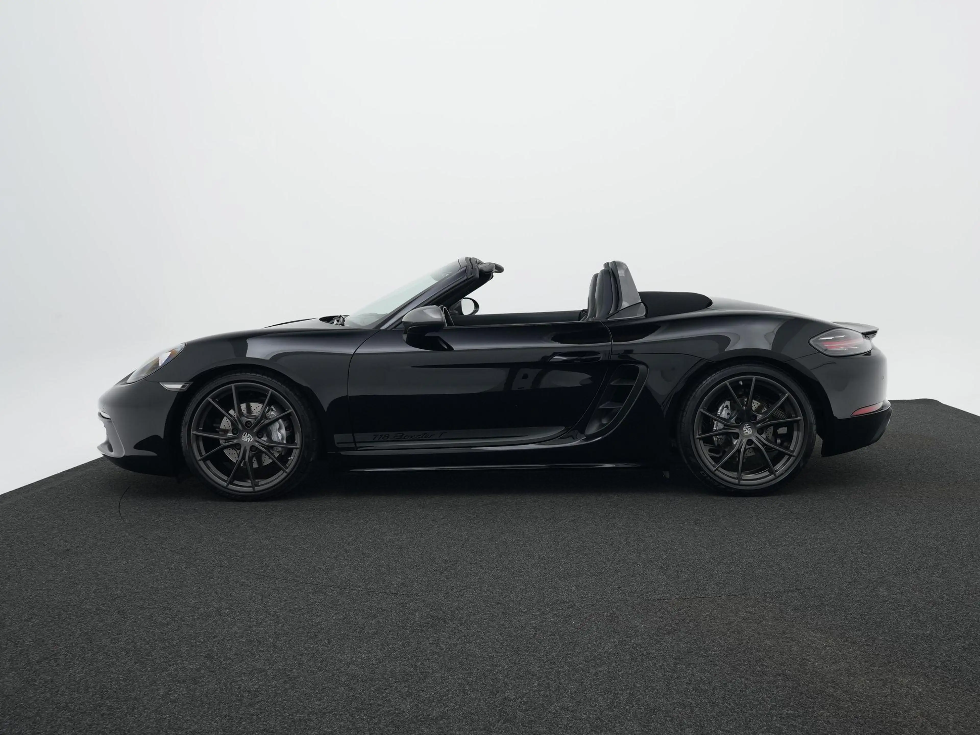 Porsche 718 Boxster T — photo 2