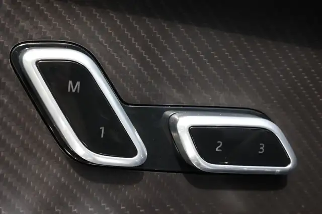 Land Rover Range Rover Sport view 14