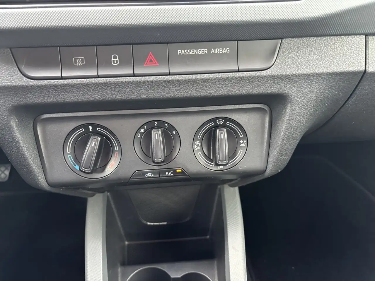 Skoda Fabia — photo 18 sur 18