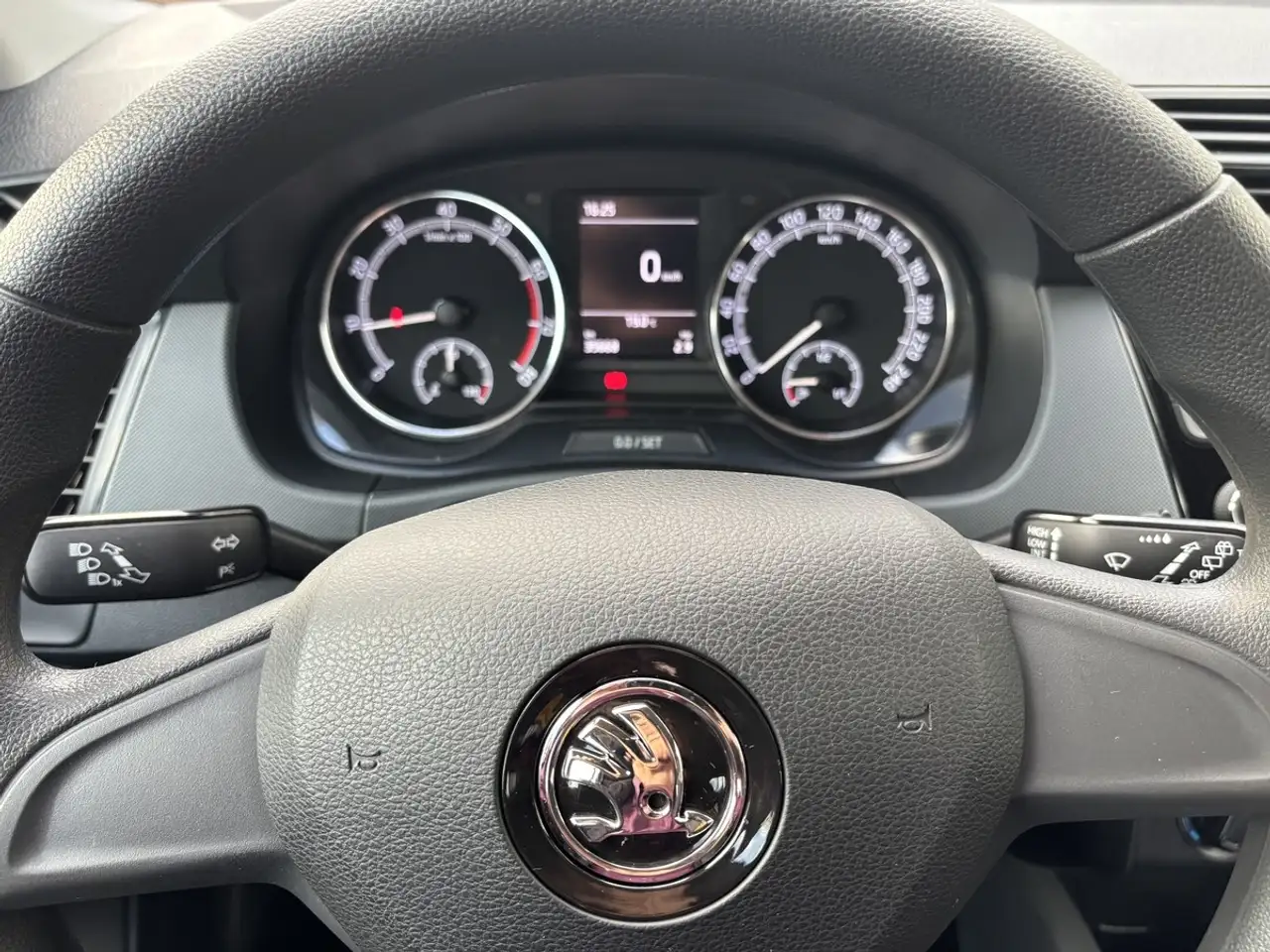 Skoda Fabia — photo 16 sur 18
