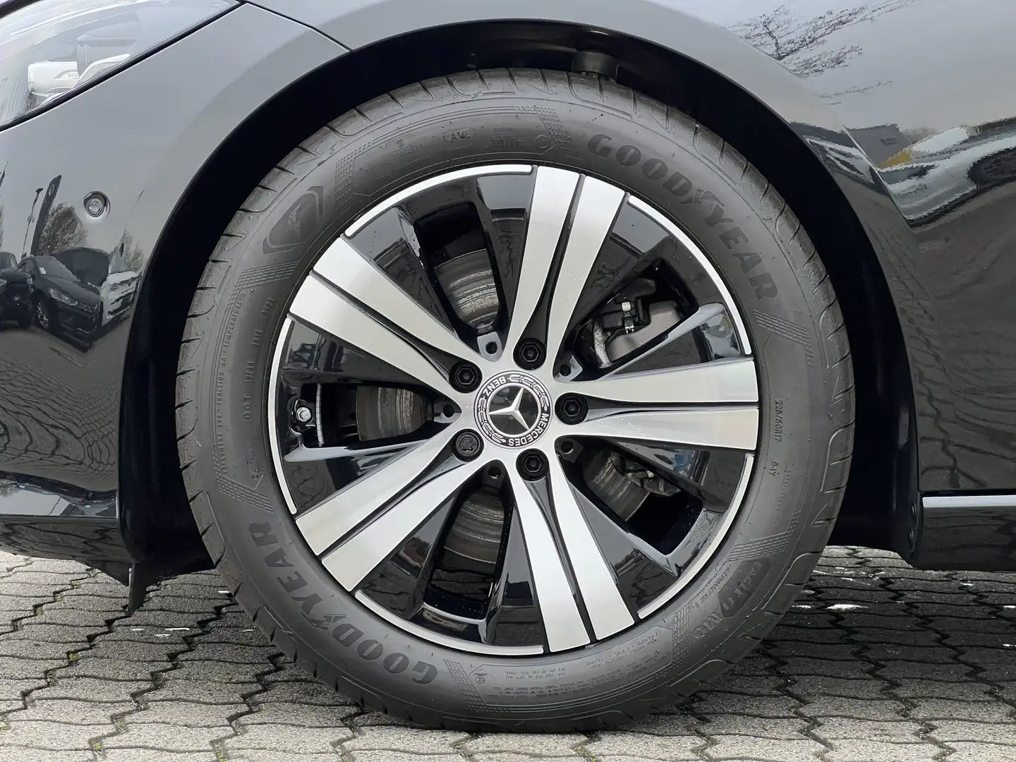 Mercedes-Benz C 200 d Avantgarde Advanced AHK+Winter+LED+Totw. Schwarz - 2