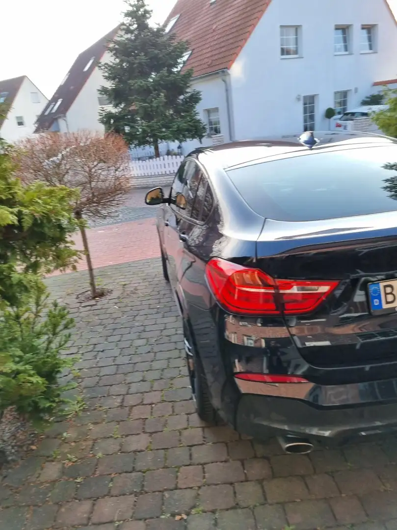 BMW X4 M xDrive20d Aut. M Sport Zwart - 2