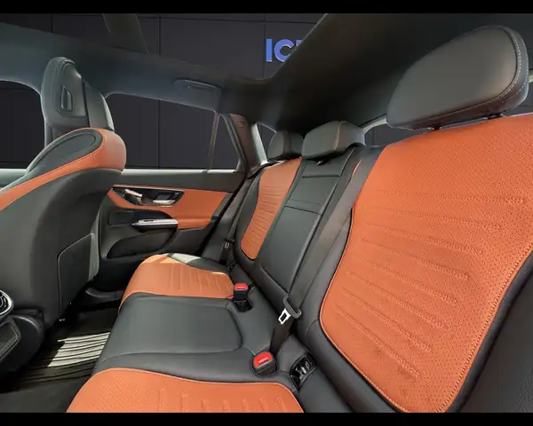 Mercedes-Benz GLC view 14