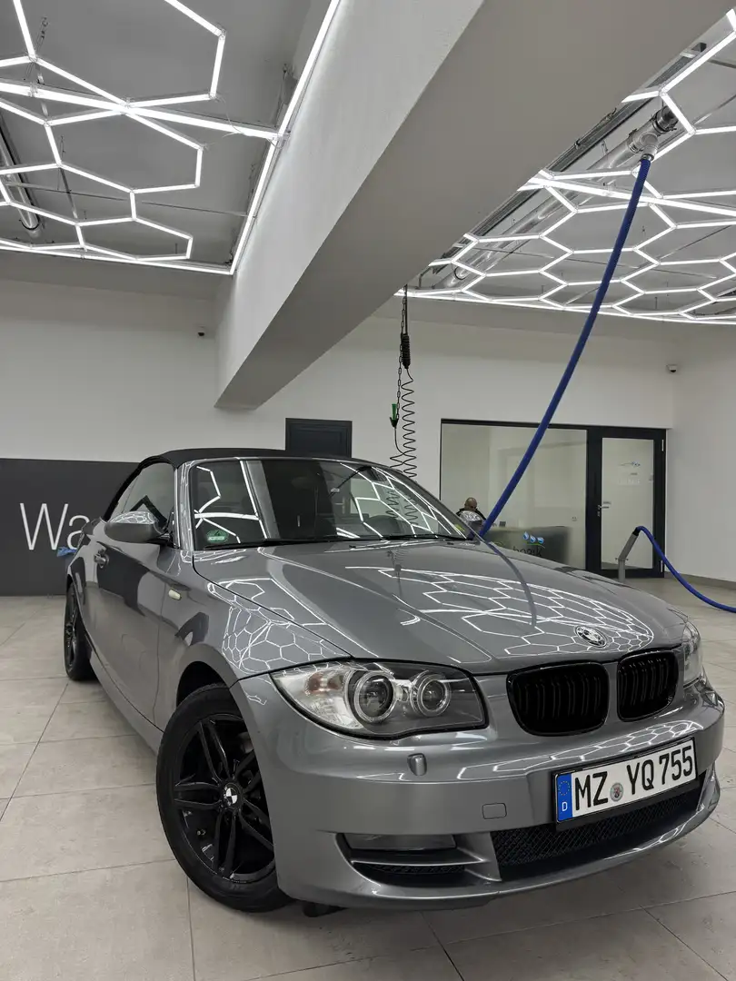 BMW 120 120i Grau - 1