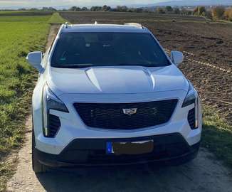 XT4 350D AWD Premium Luxury