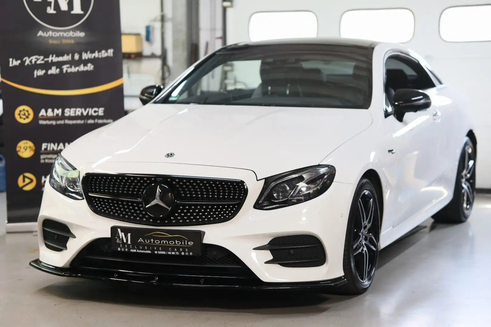 Mercedes-Benz E 400 COUPE 4MATIC *AMG PAKET*DISTRONIC*PANO*LED Bianco - 1