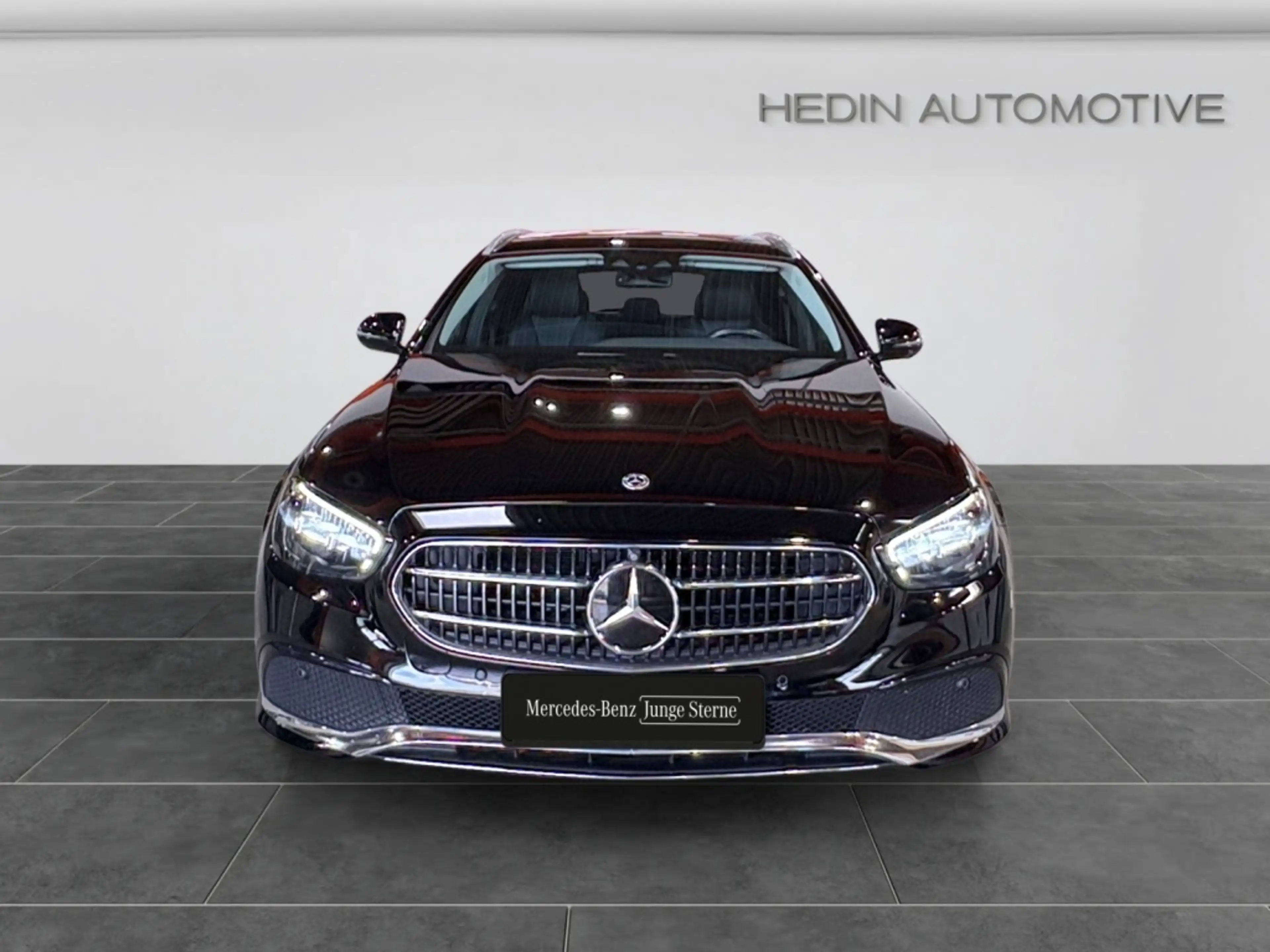 Mercedes-Benz E 400 d 4MATIC T-Modell AVANTGARDE|AMBIENTE|MBUX — photo 9