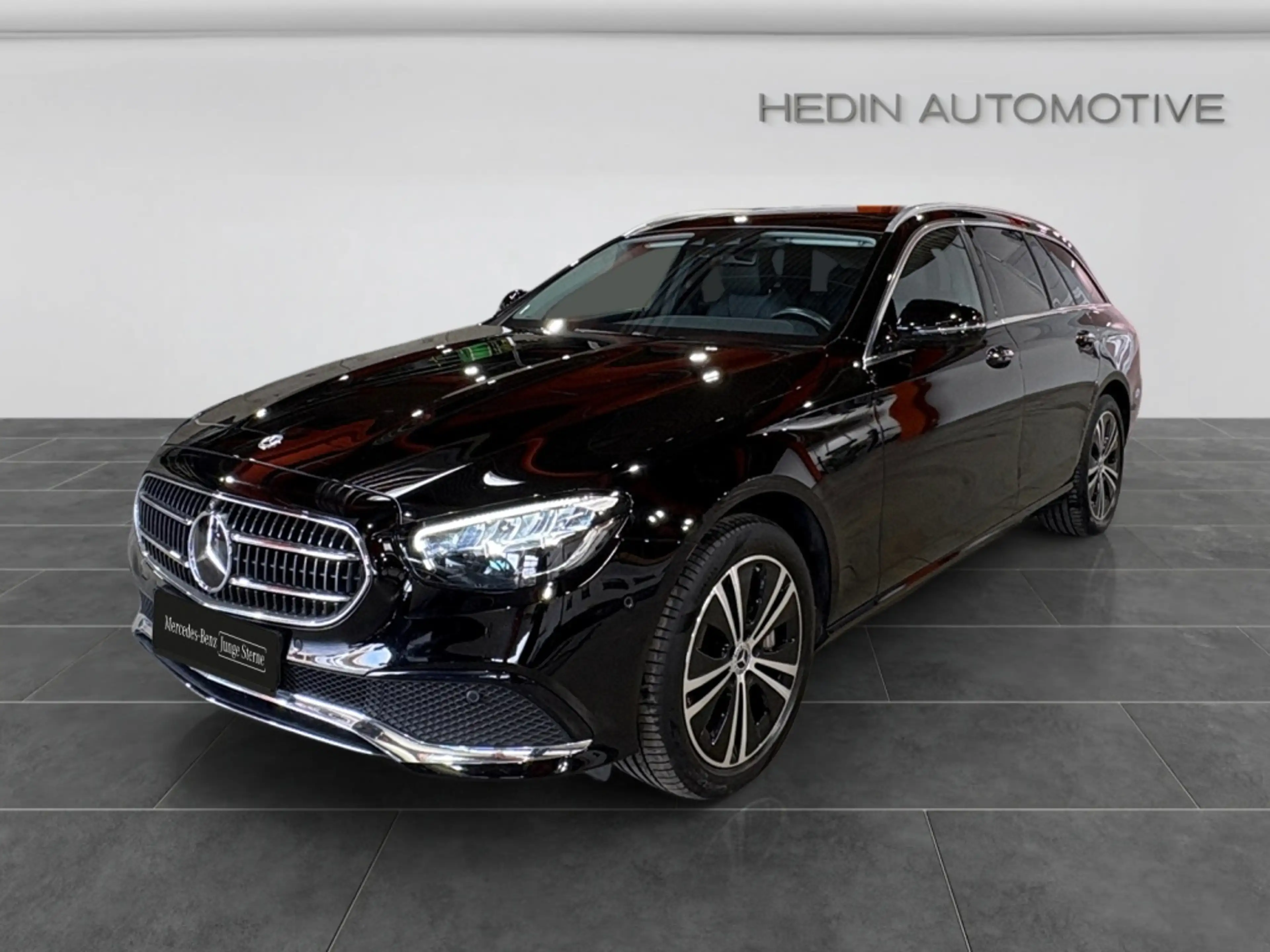Mercedes-Benz E 400 d 4MATIC T-Modell AVANTGARDE|AMBIENTE|MBUX — photo 2