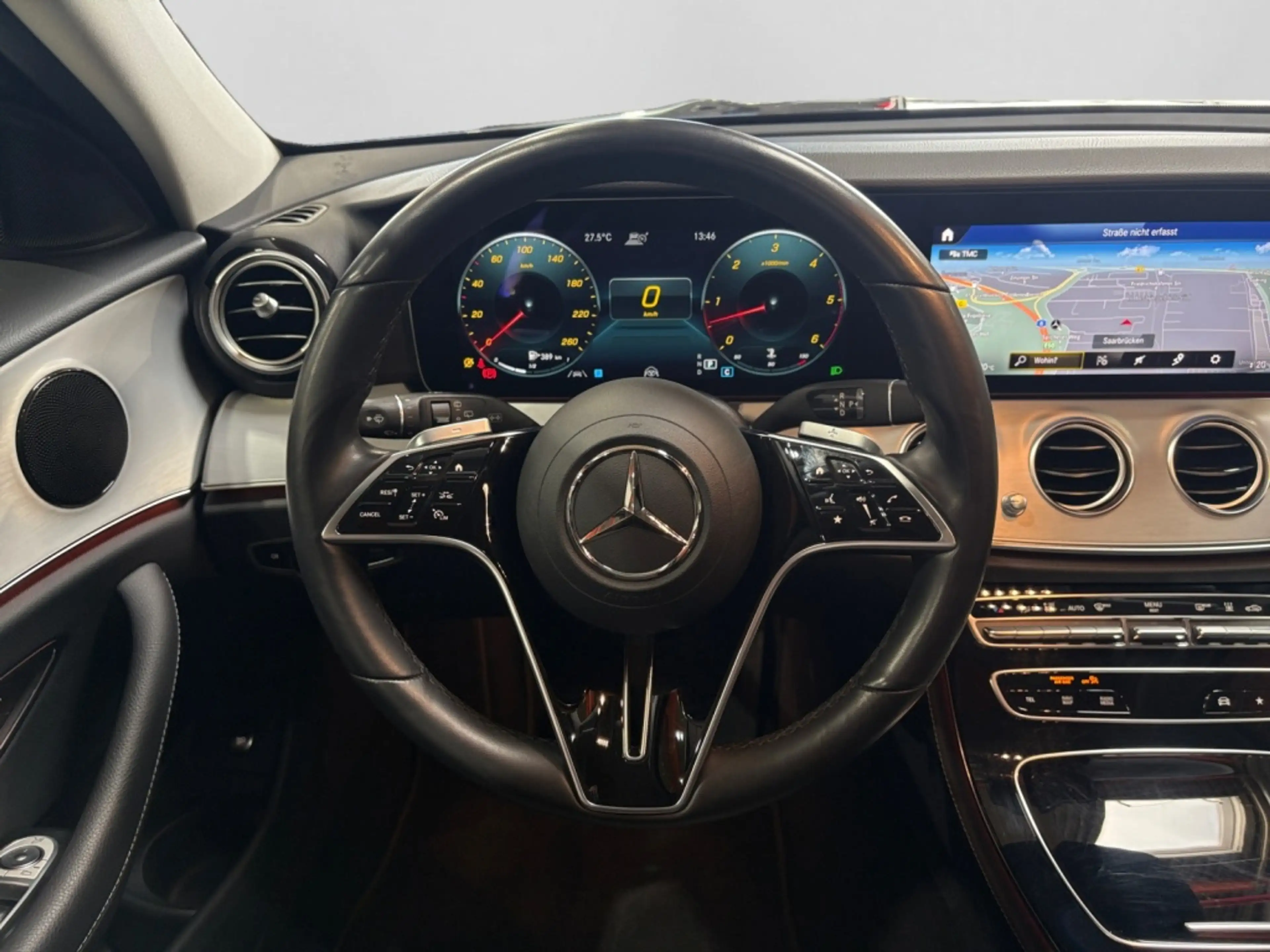 Mercedes-Benz E 400 d 4MATIC T-Modell AVANTGARDE|AMBIENTE|MBUX — photo 13