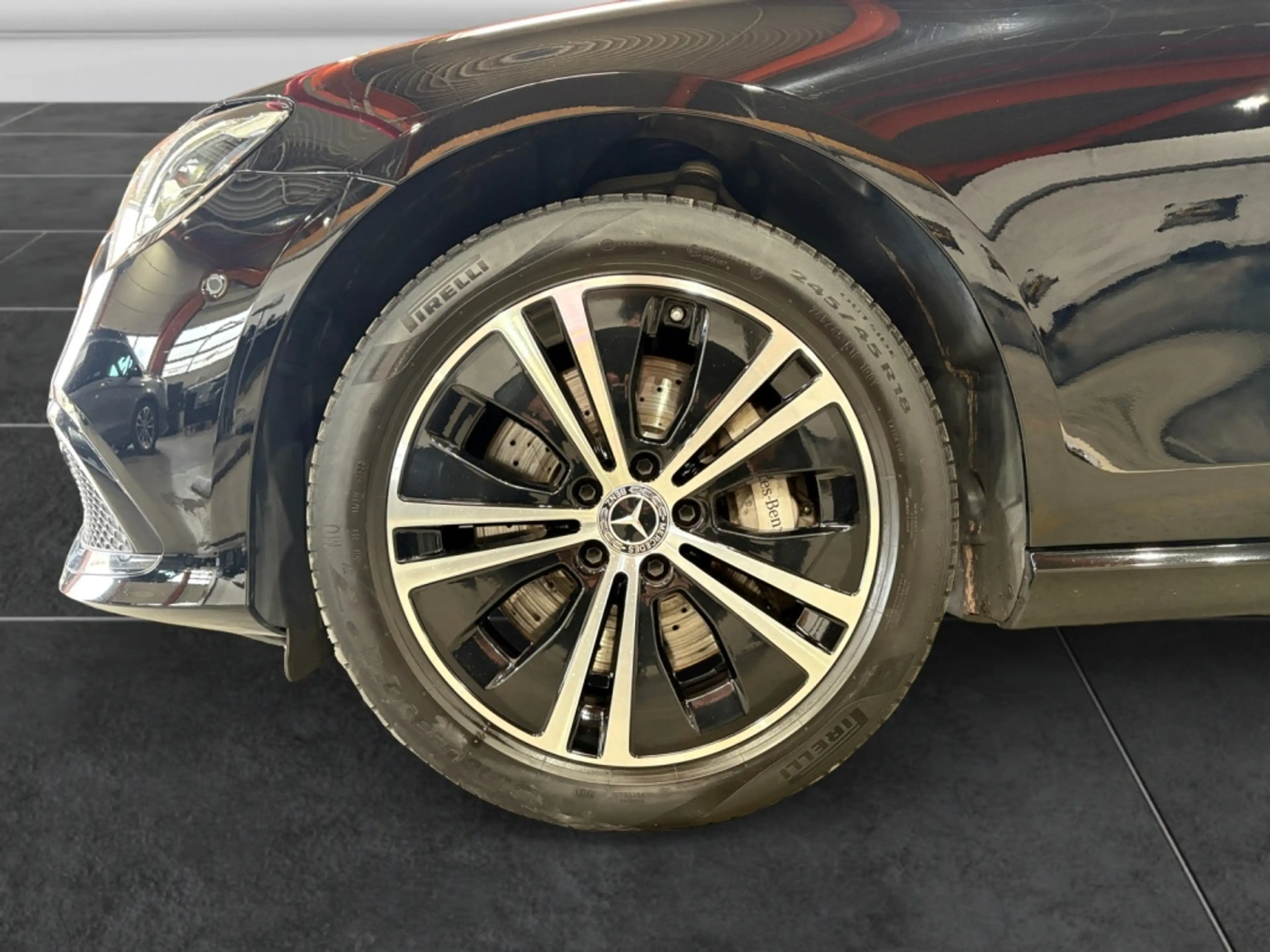 Mercedes-Benz E 400 d 4MATIC T-Modell AVANTGARDE|AMBIENTE|MBUX — photo 15