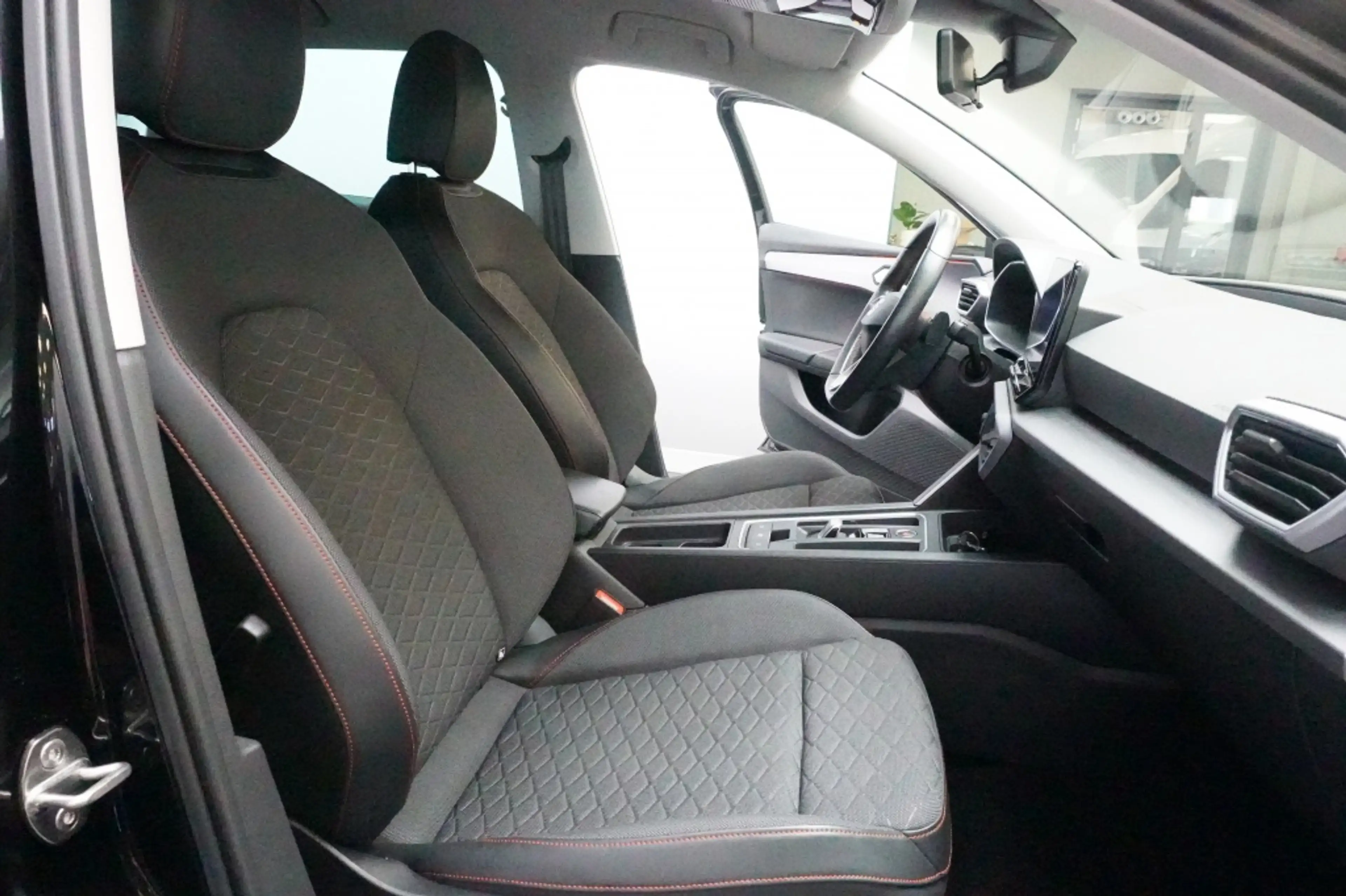 SEAT Leon e-Hybrid Sportstourer 1.4 PHEV FR SOH 89% Camera/Carplay/Tr — photo 15