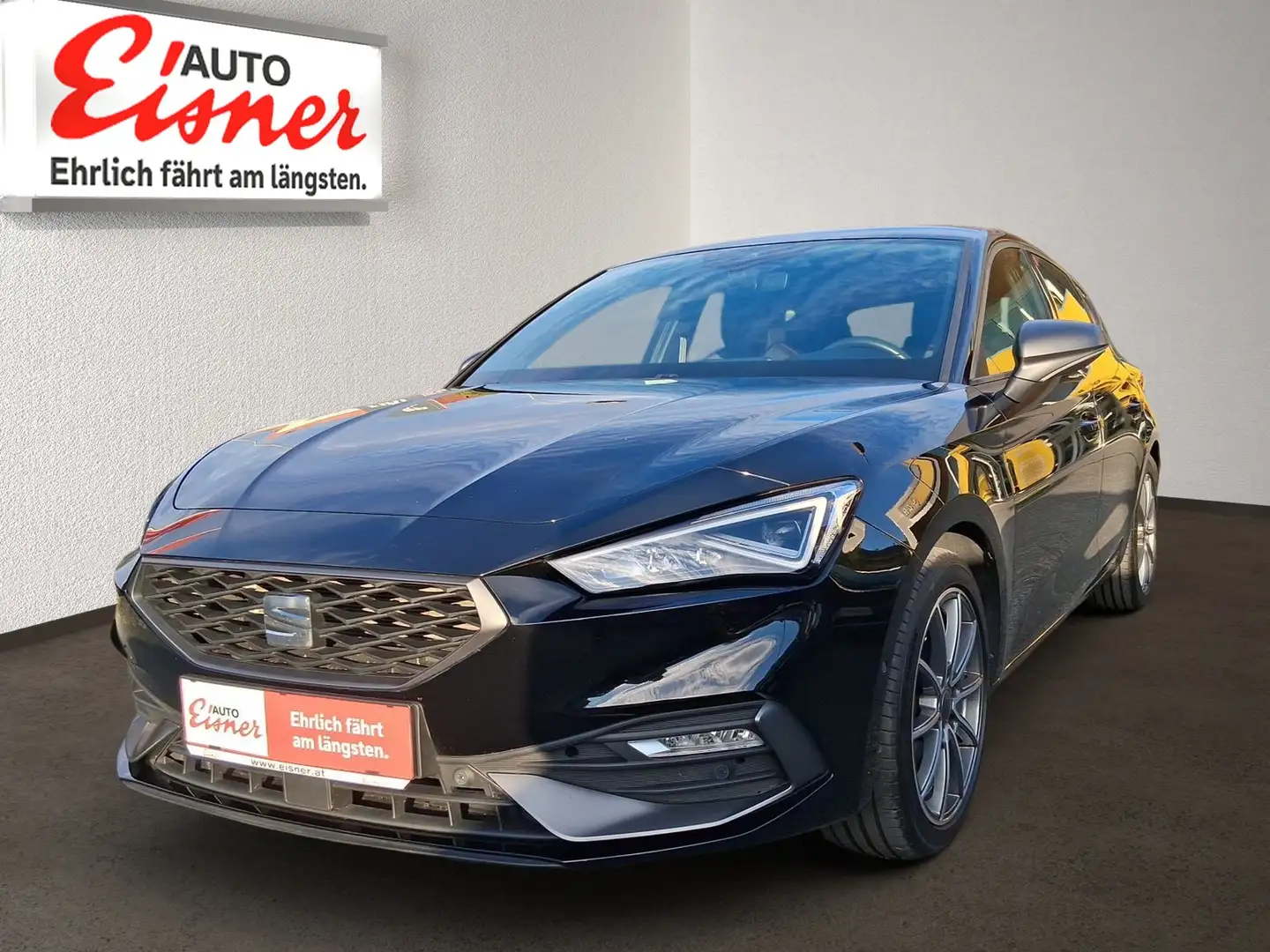 SEAT Leon 2.0 TDI FR AUT Fernlichtass. Kam. KlimaA Schwarz - 2