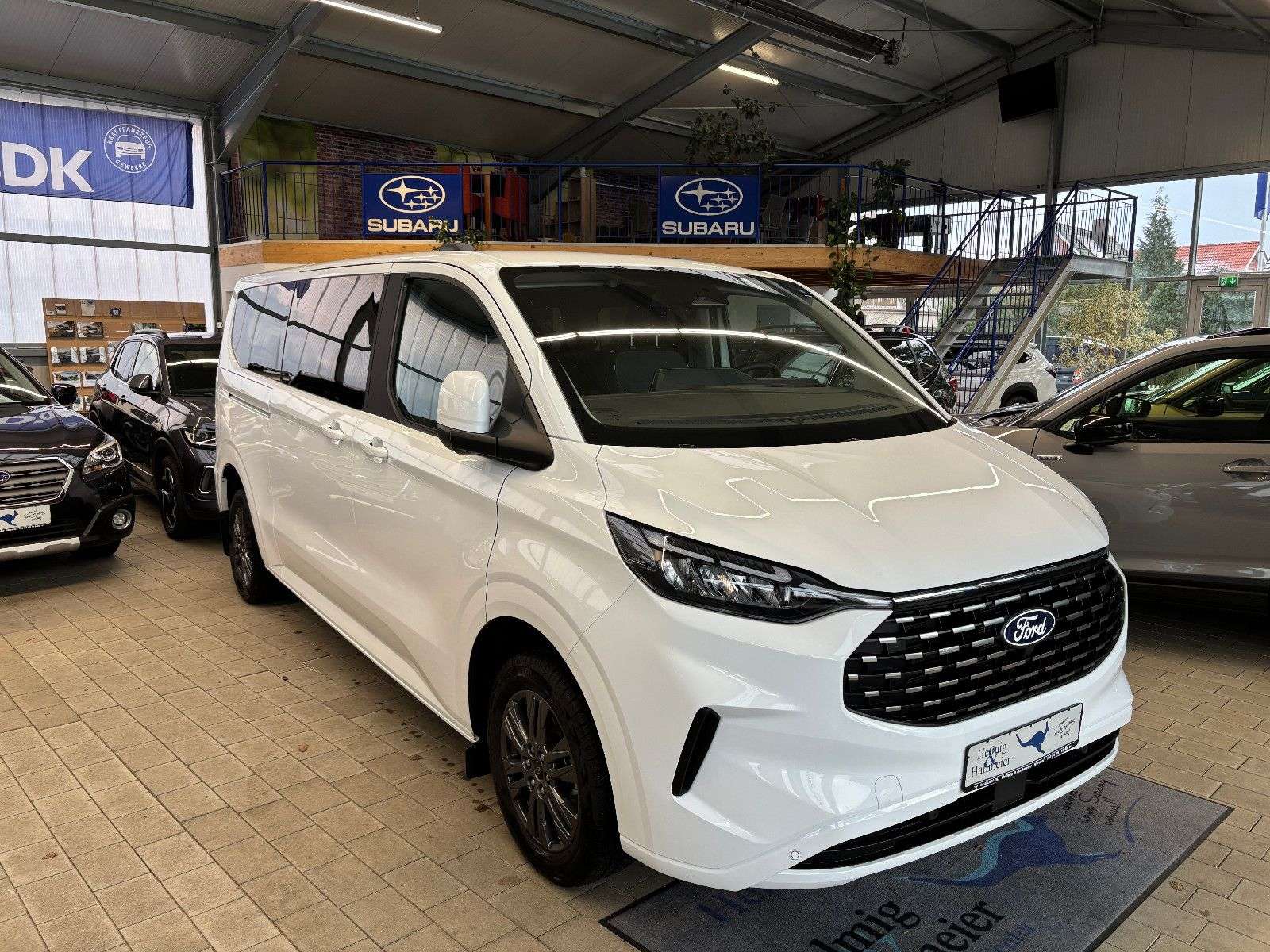 Ojazdené Ford Tourneo Custom 2.0
