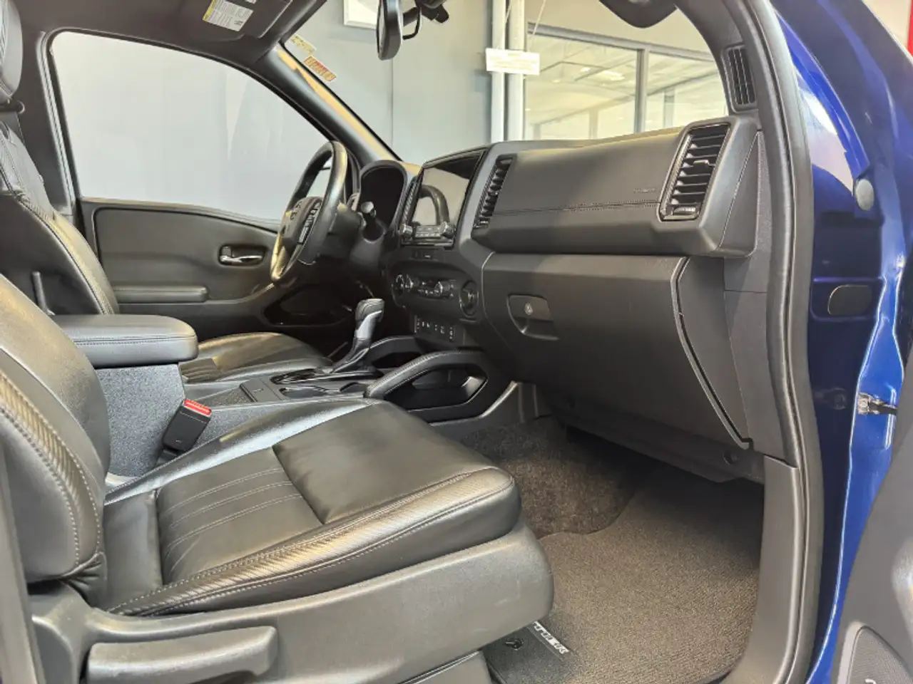 Nissan Frontier photo Nissan Frontier