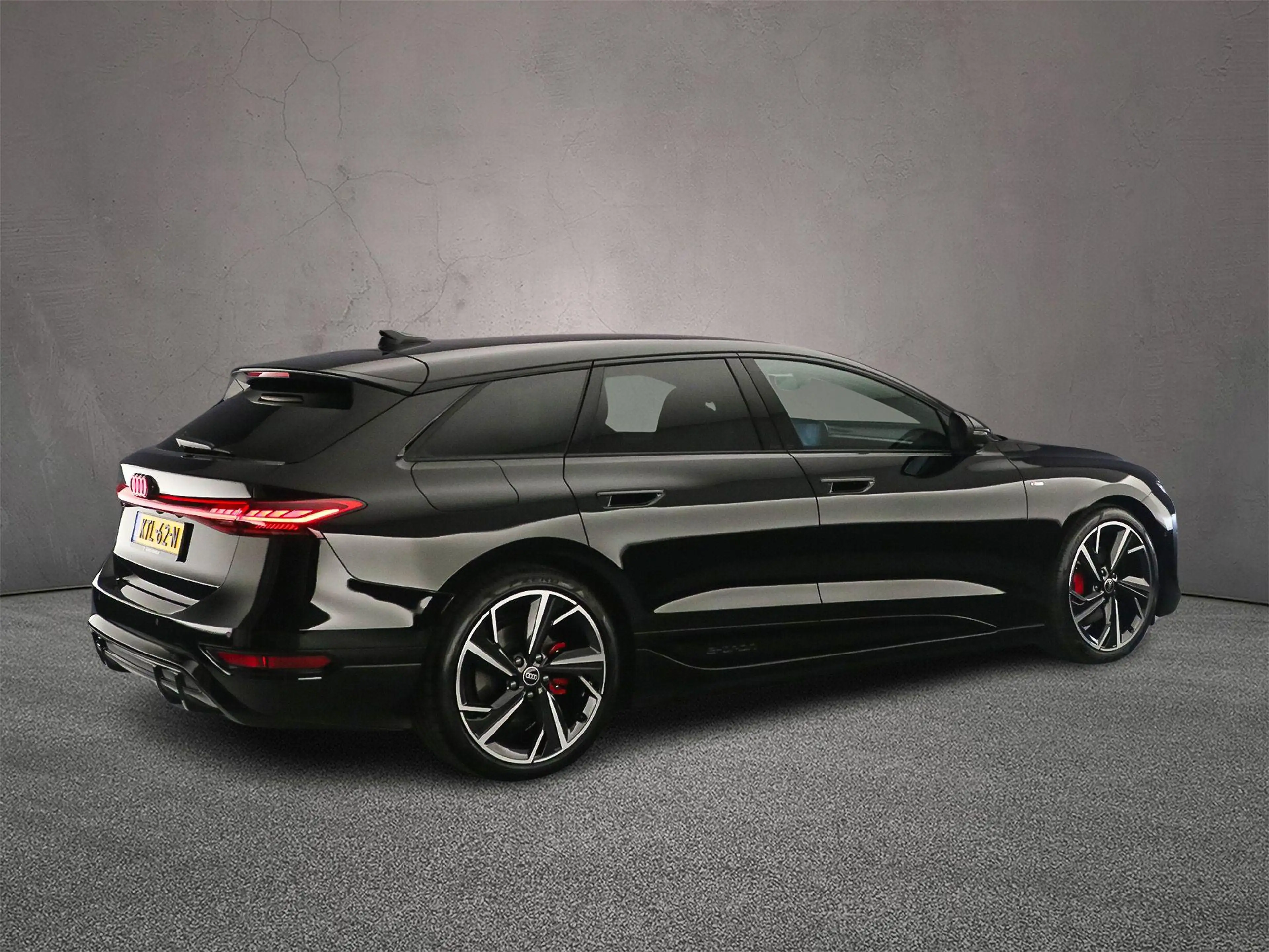 Audi A6 e-tron Avant S edition 83 kWh Trekhaak | Luchtvering — photo 5