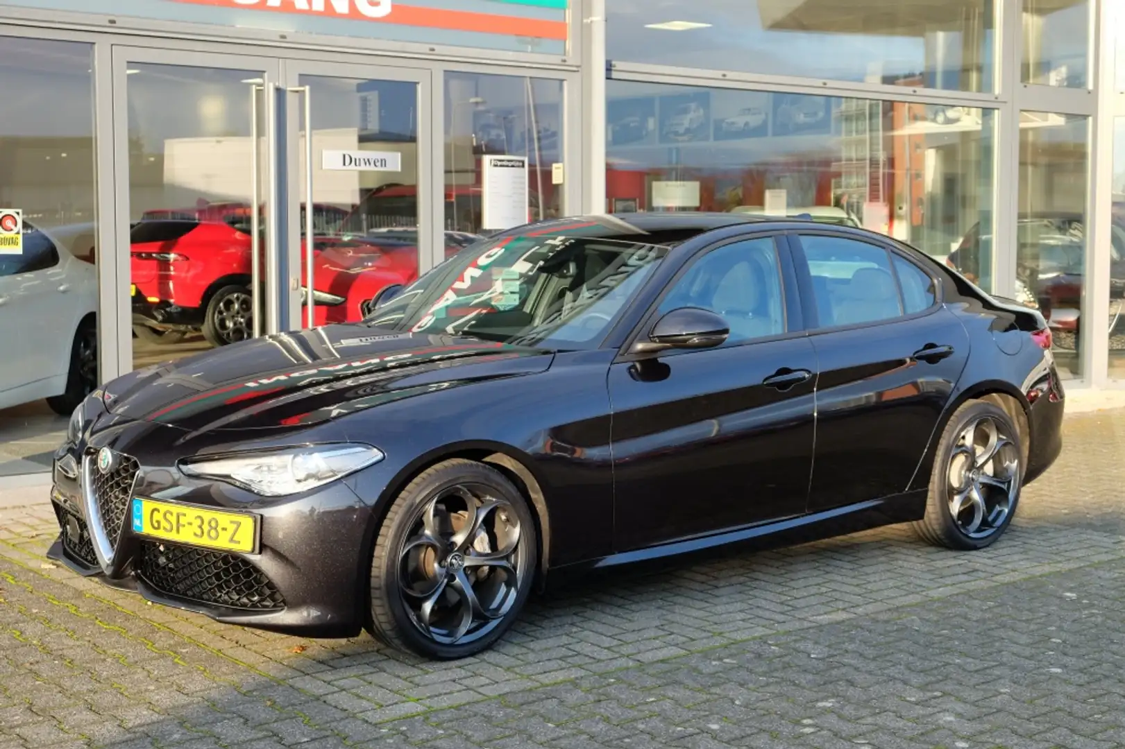 Alfa Romeo Giulia 2.2 Super Apple Carplay 19inch Zwart - 1