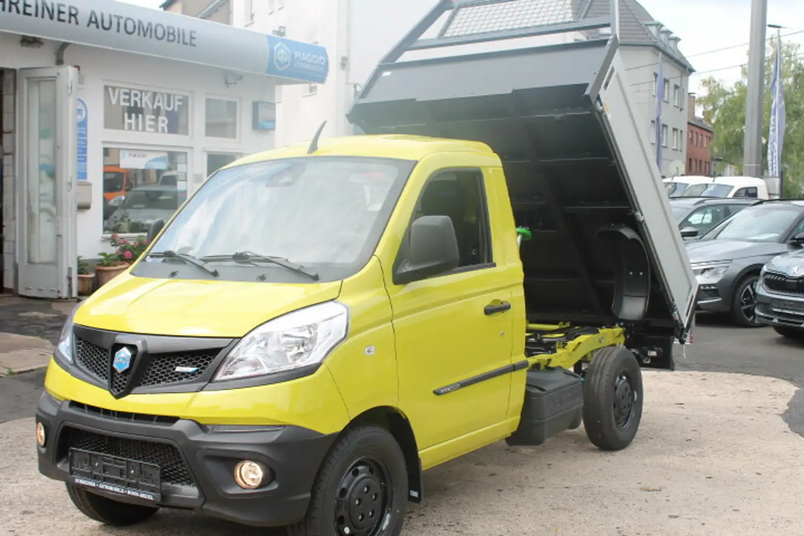 Piaggio Porter NP6 Kipper 220 Klima 2025 SOFORT !!! Gelb - 1