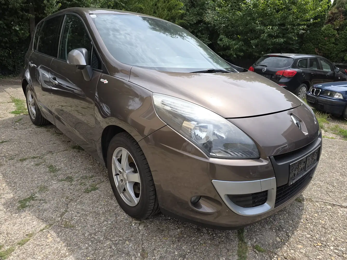 Renault Scenic Scénic III TomTom 2011 1,5 dCi DPF Grau - 1