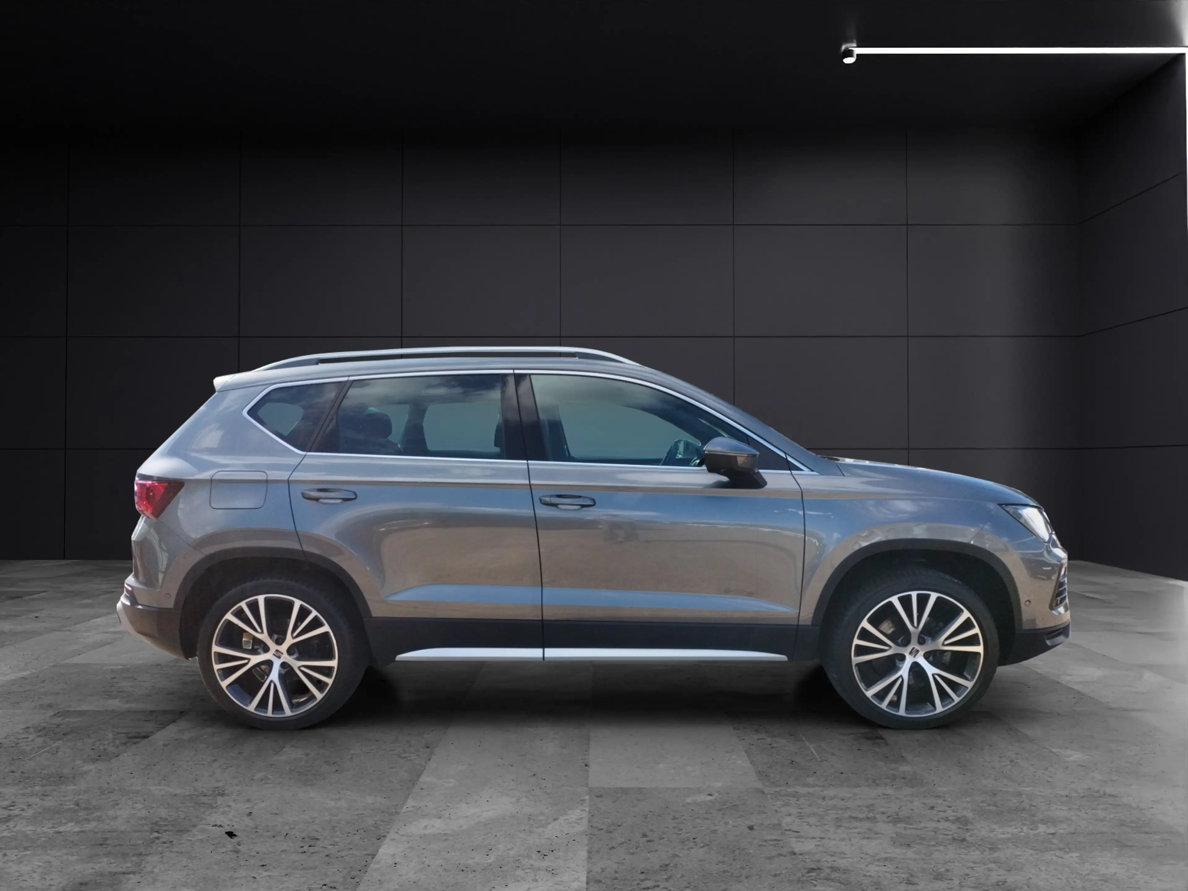 SEAT Ateca TSI Xperience DSG 4Drive LED Navi AID ACC RFK SHZ — photo 6