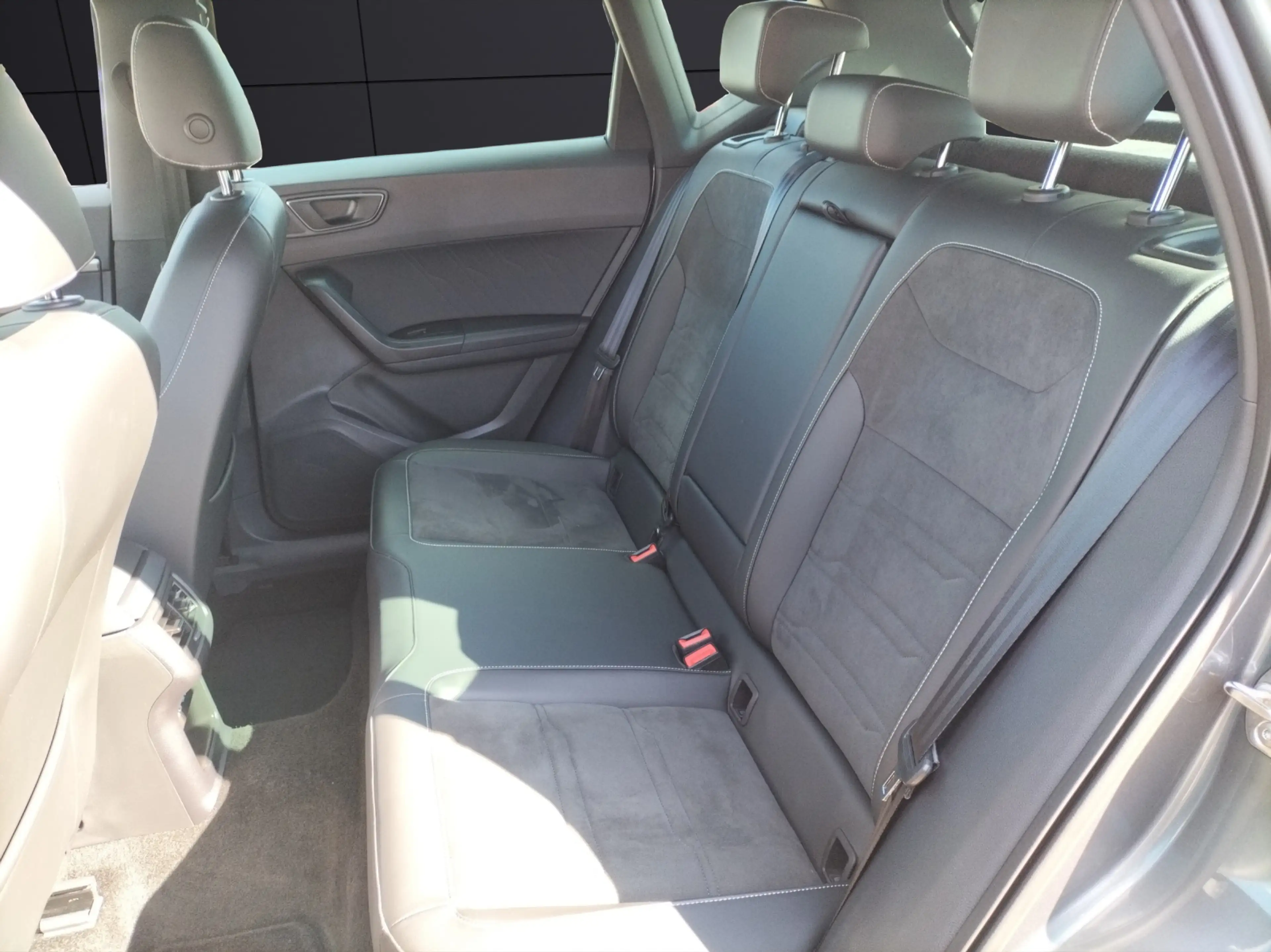 SEAT Ateca TSI Xperience DSG 4Drive LED Navi AID ACC RFK SHZ — photo 11