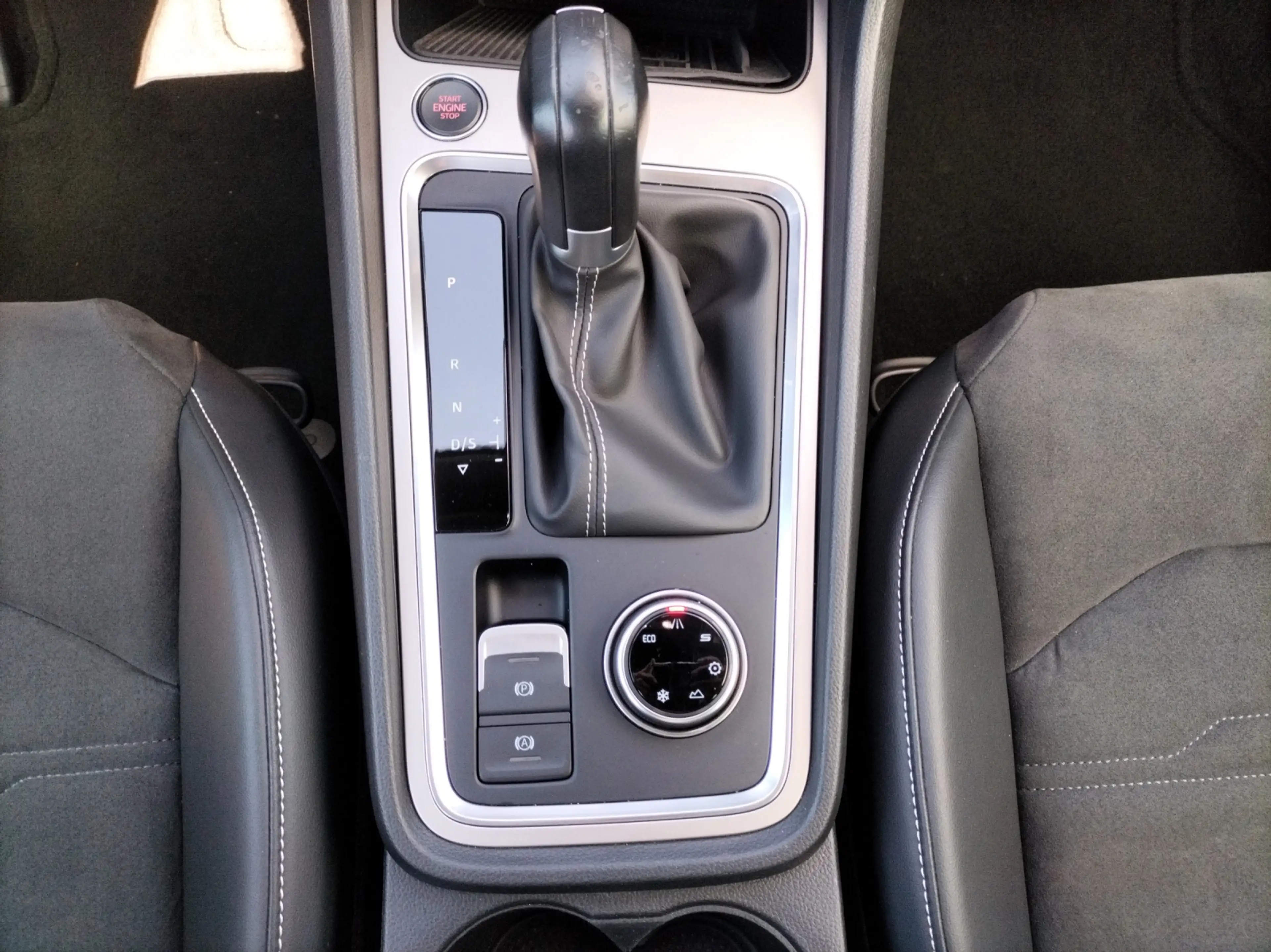 SEAT Ateca TSI Xperience DSG 4Drive LED Navi AID ACC RFK SHZ — photo 15