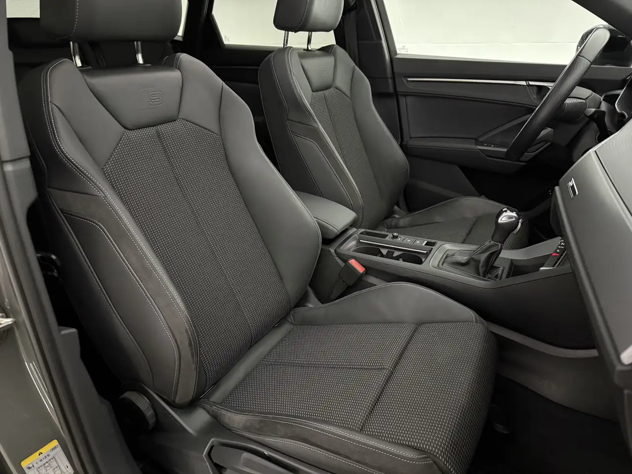Audi Q3 sportback 45 TFSI e S-Line Pano Virtual Carp, миниатюра 18