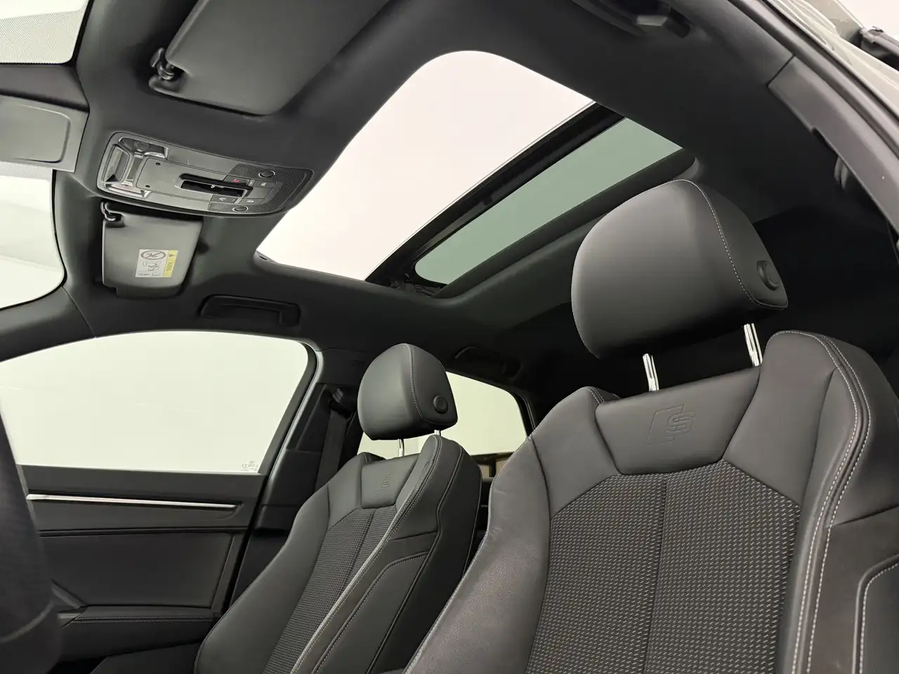 Audi Q3 sportback 45 TFSI e S-Line Pano Virtual Carp, миниатюра 4