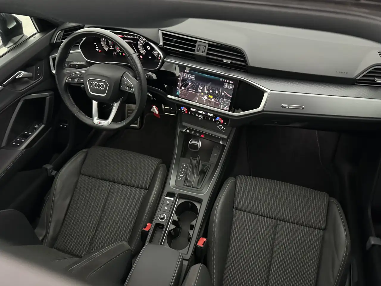 Audi Q3 sportback 45 TFSI e S-Line Pano Virtual Carp, миниатюра 14