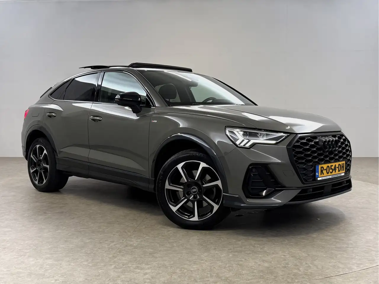 Audi Q3 sportback 45 TFSI e S-Line Pano Virtual Carp, миниатюра 13