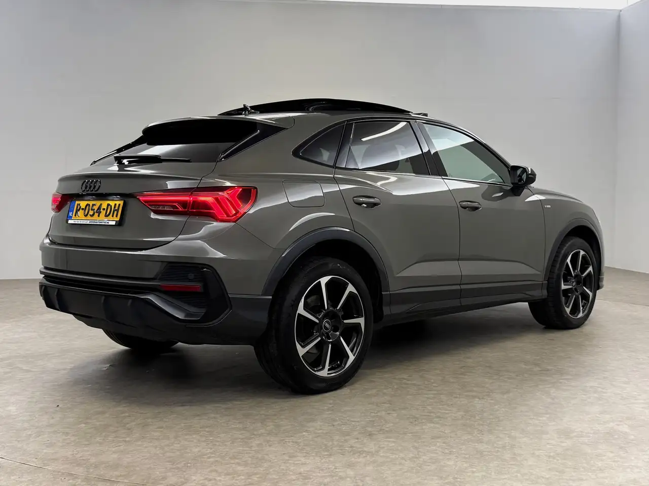 Audi Q3 sportback 45 TFSI e S-Line Pano Virtual Carp, миниатюра 12
