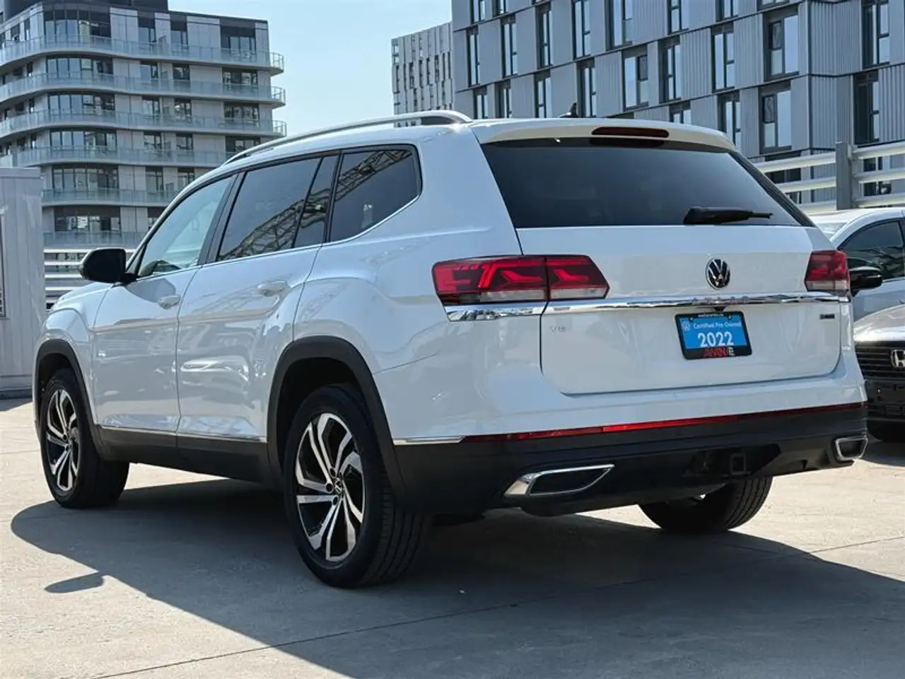 Volkswagen Atlas photo Volkswagen Atlas