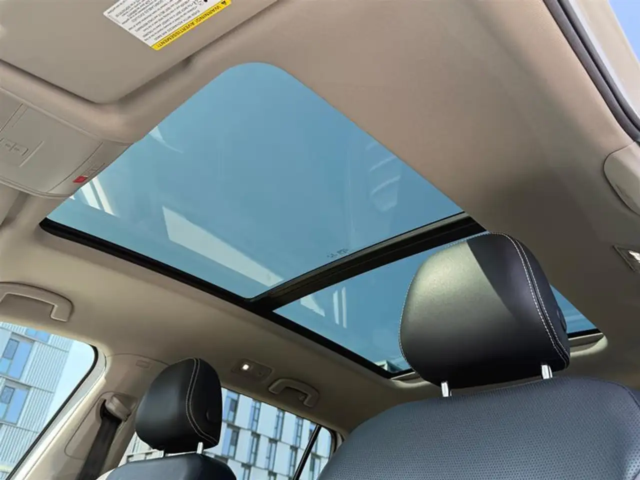 Volkswagen Atlas photo Volkswagen Atlas