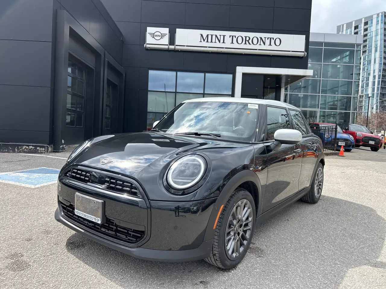 2026 MINI 5 Door