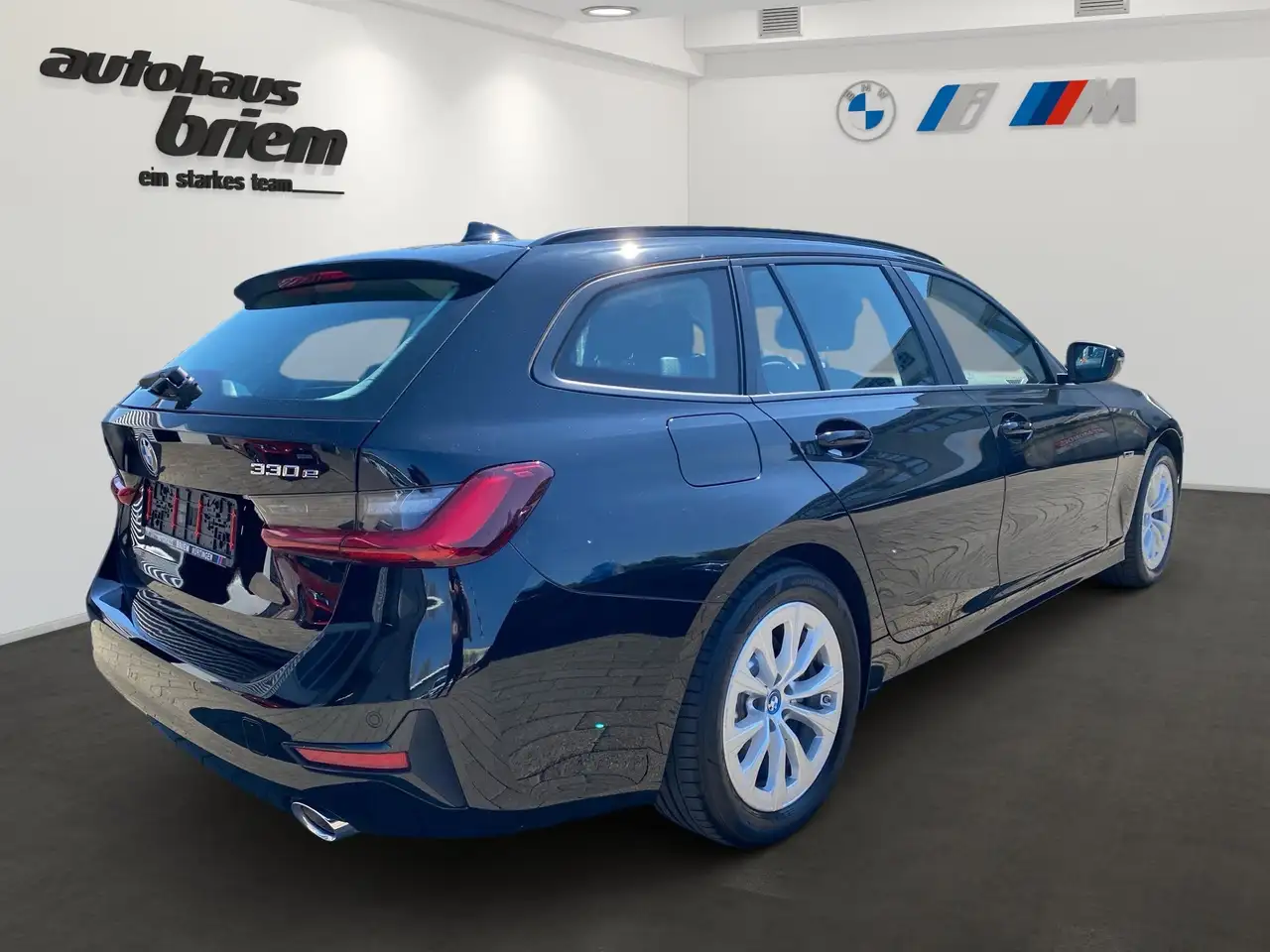 BMW 330 e Touring Advantage DAB LED WLAN Tempomat 3
