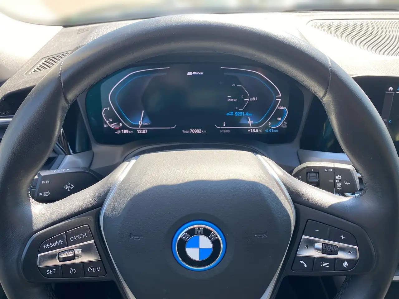 BMW 330 e Touring Advantage DAB LED WLAN Tempomat 8