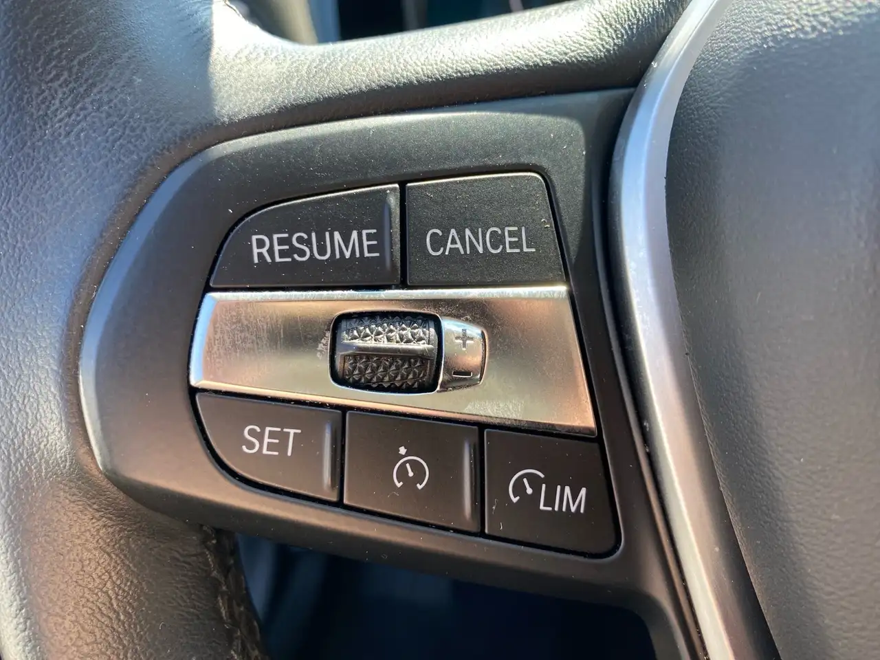 BMW 330 e Touring Advantage DAB LED WLAN Tempomat 13