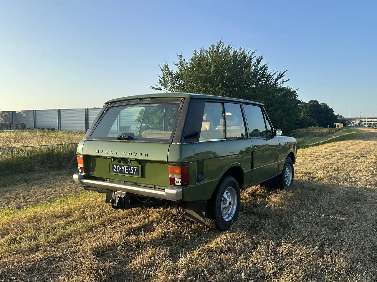 Land Rover Range Rover Classic 3.5 V8 Suffix D, foto 2