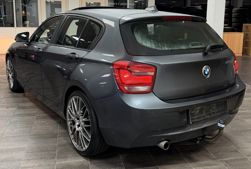 BMW 120 d Sport Line Schiebedach PDC AHK 2 HD 19 ZOLL — photo 11