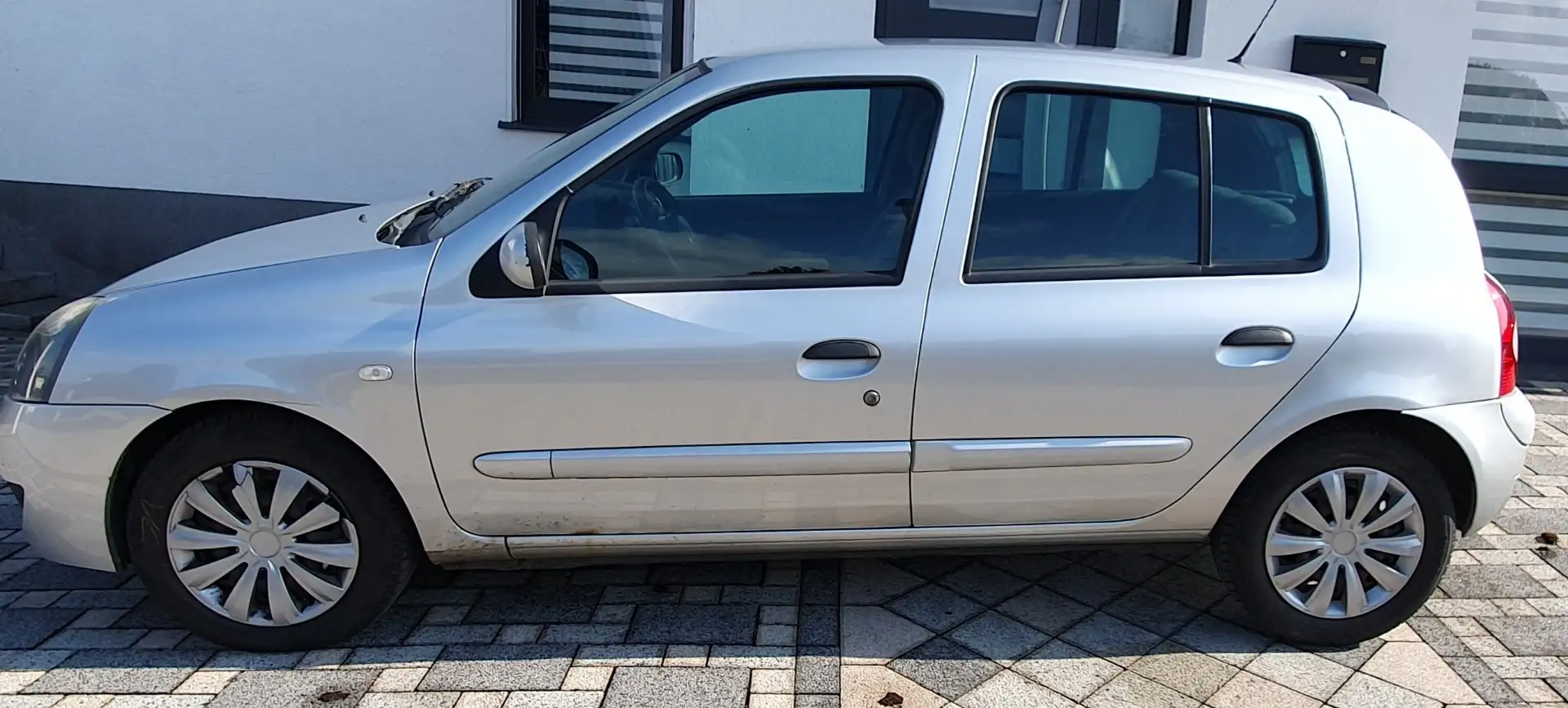 Renault Clio Campus - 1
