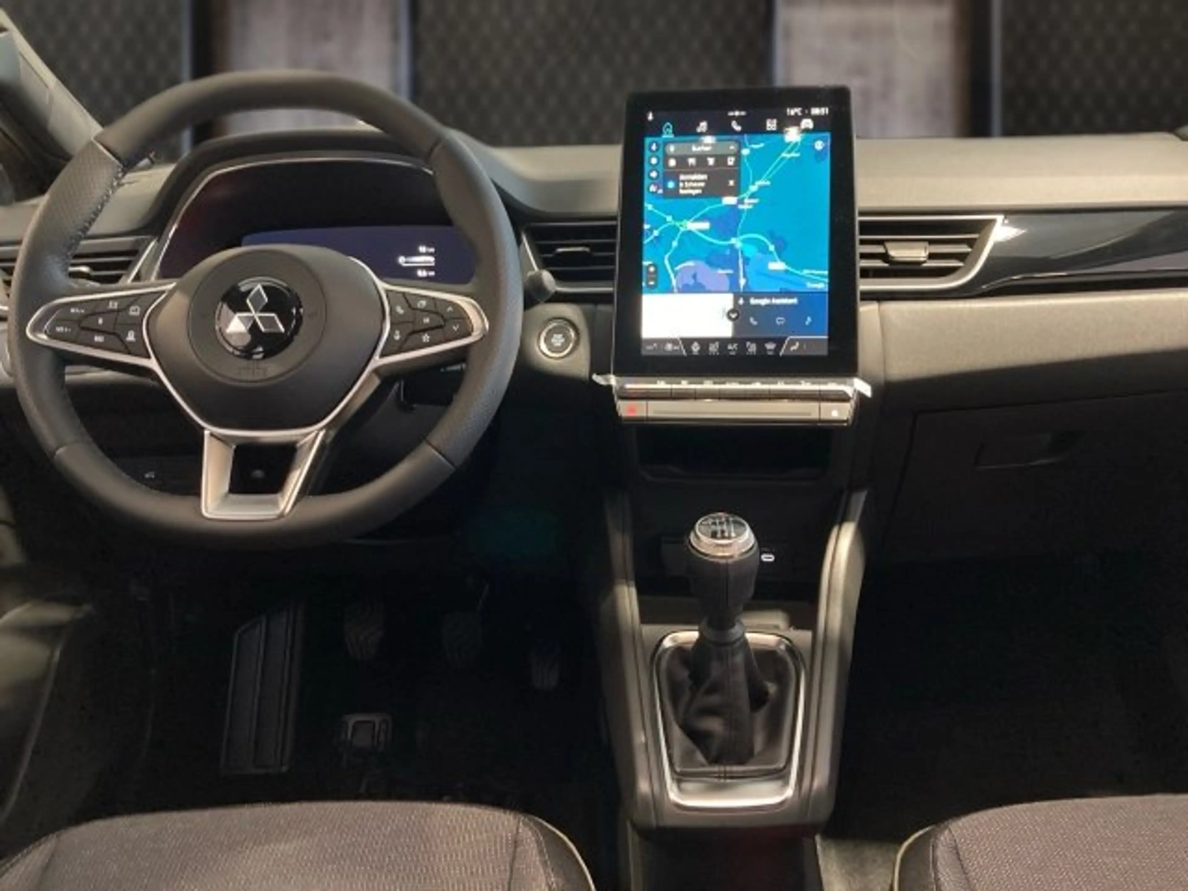 Mitsubishi Grandis 1,3 Petrol Intense S+C+T 26 — photo 7