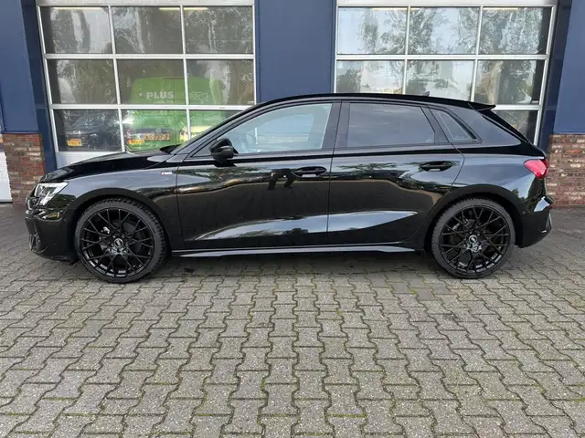 Audi A3 view 6