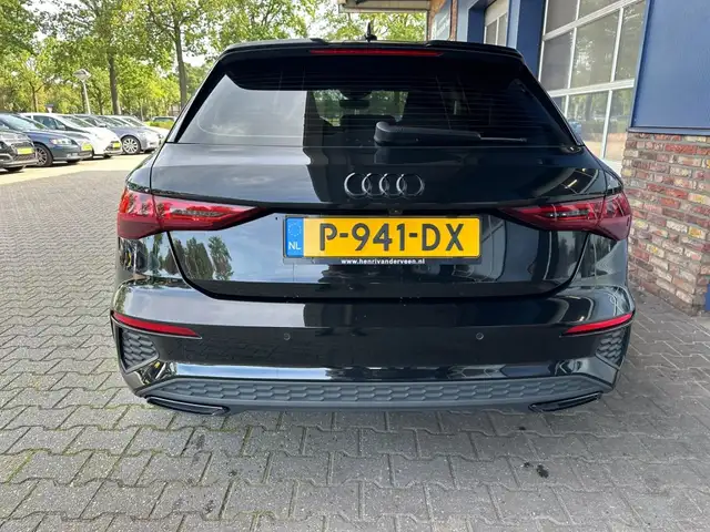 Audi A3 view 9